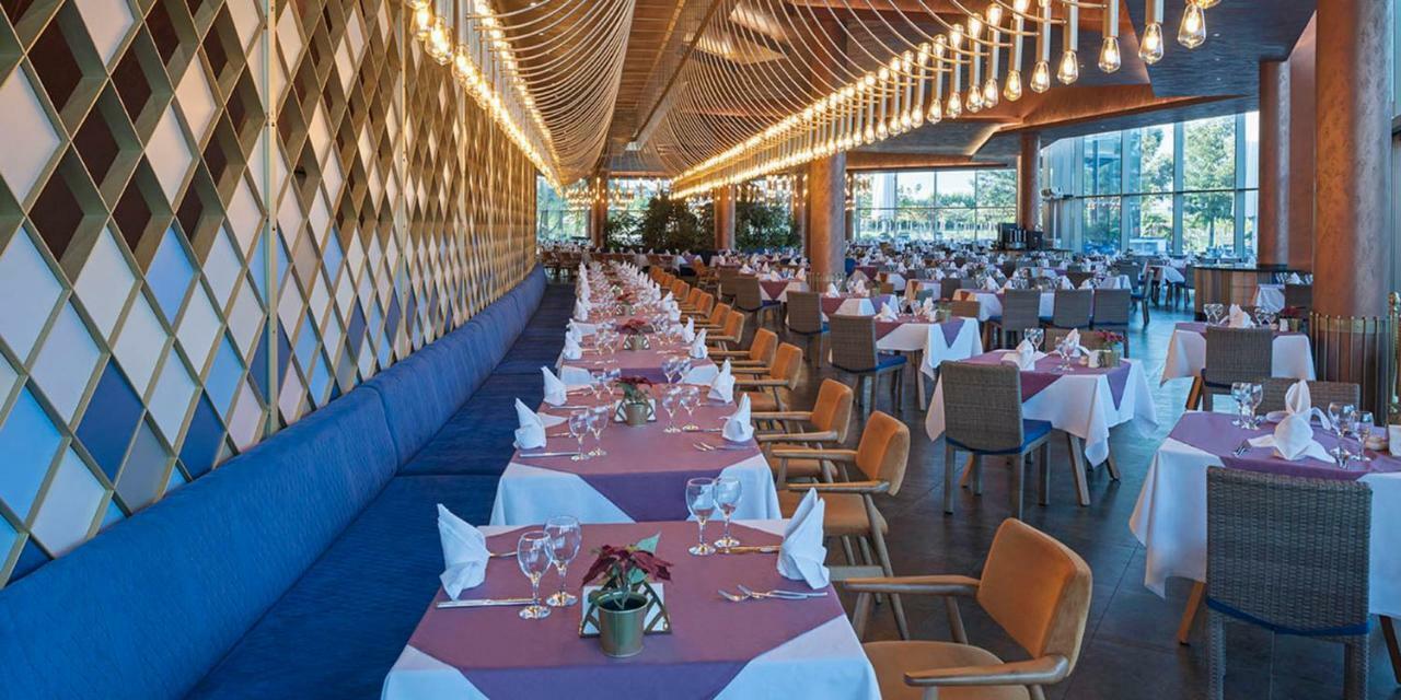 פמגוסטה Noah'S Ark Deluxe Hotel & Spa מראה חיצוני תמונה
