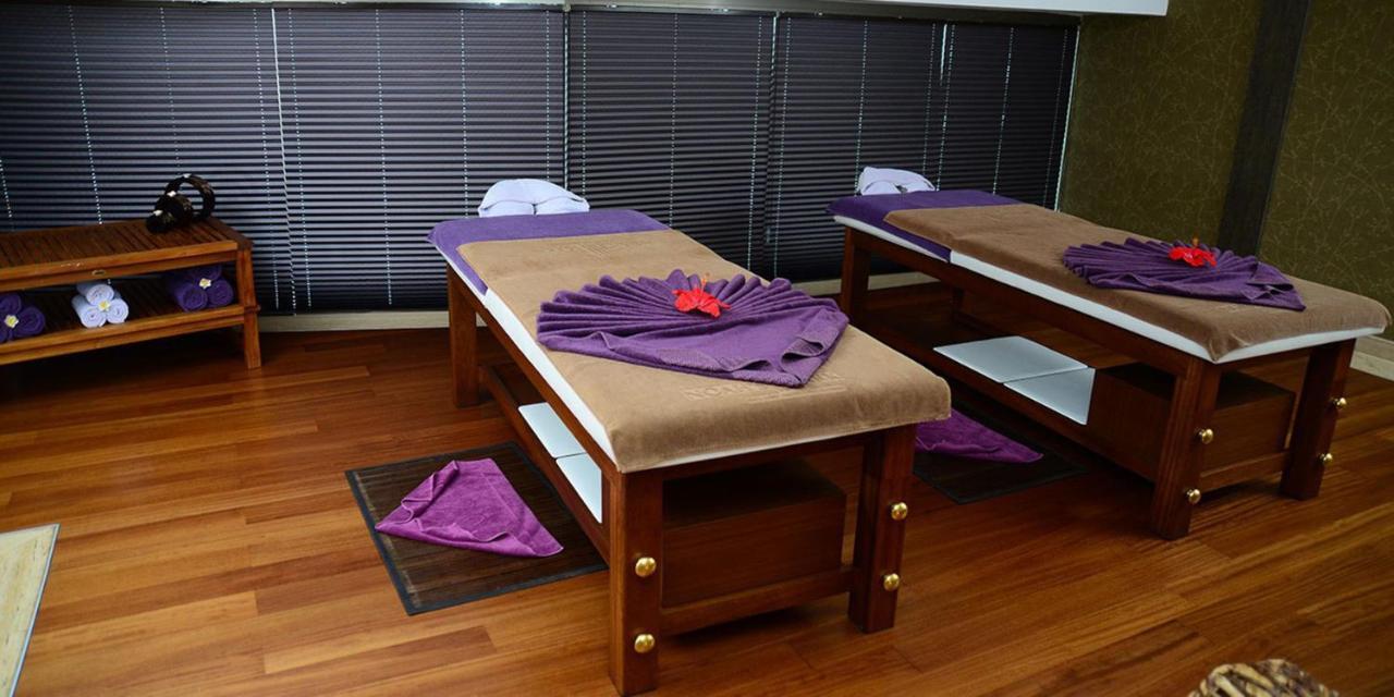 פמגוסטה Noah'S Ark Deluxe Hotel & Spa מראה חיצוני תמונה